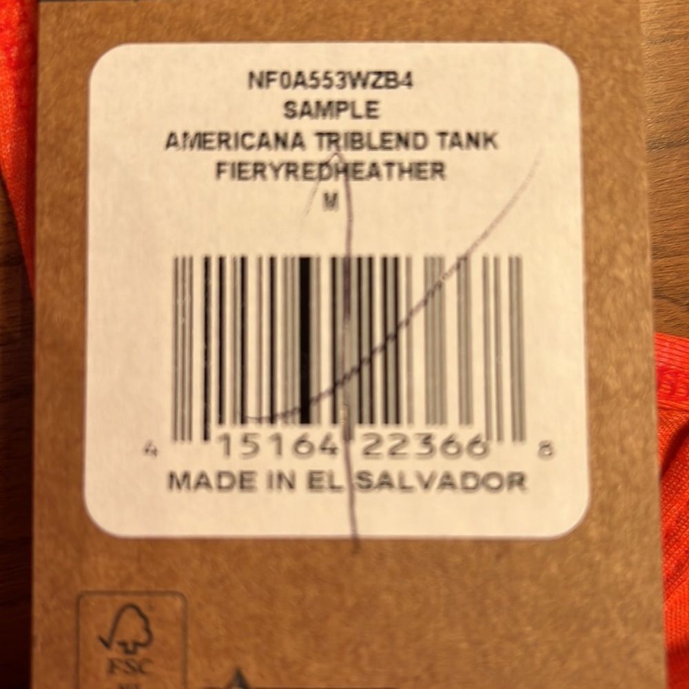 The North Face Tank - Picture 7 of 7